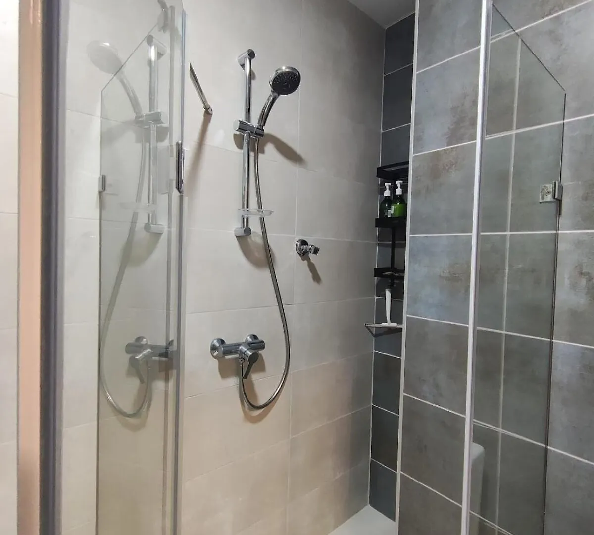 Studio With Pool And Sea View Batumi